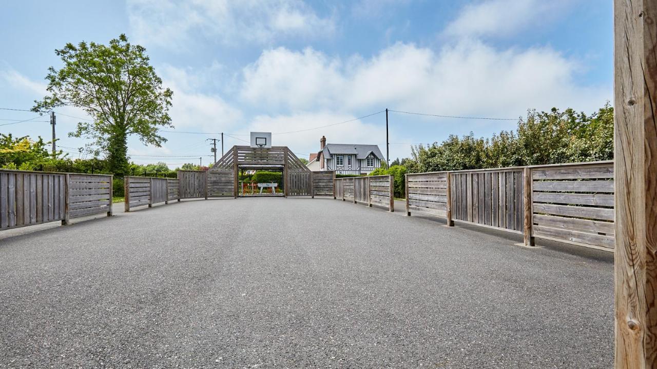Vacancéole - Le Domaine de la Corniche - Deauville Sud Auberville Esterno foto